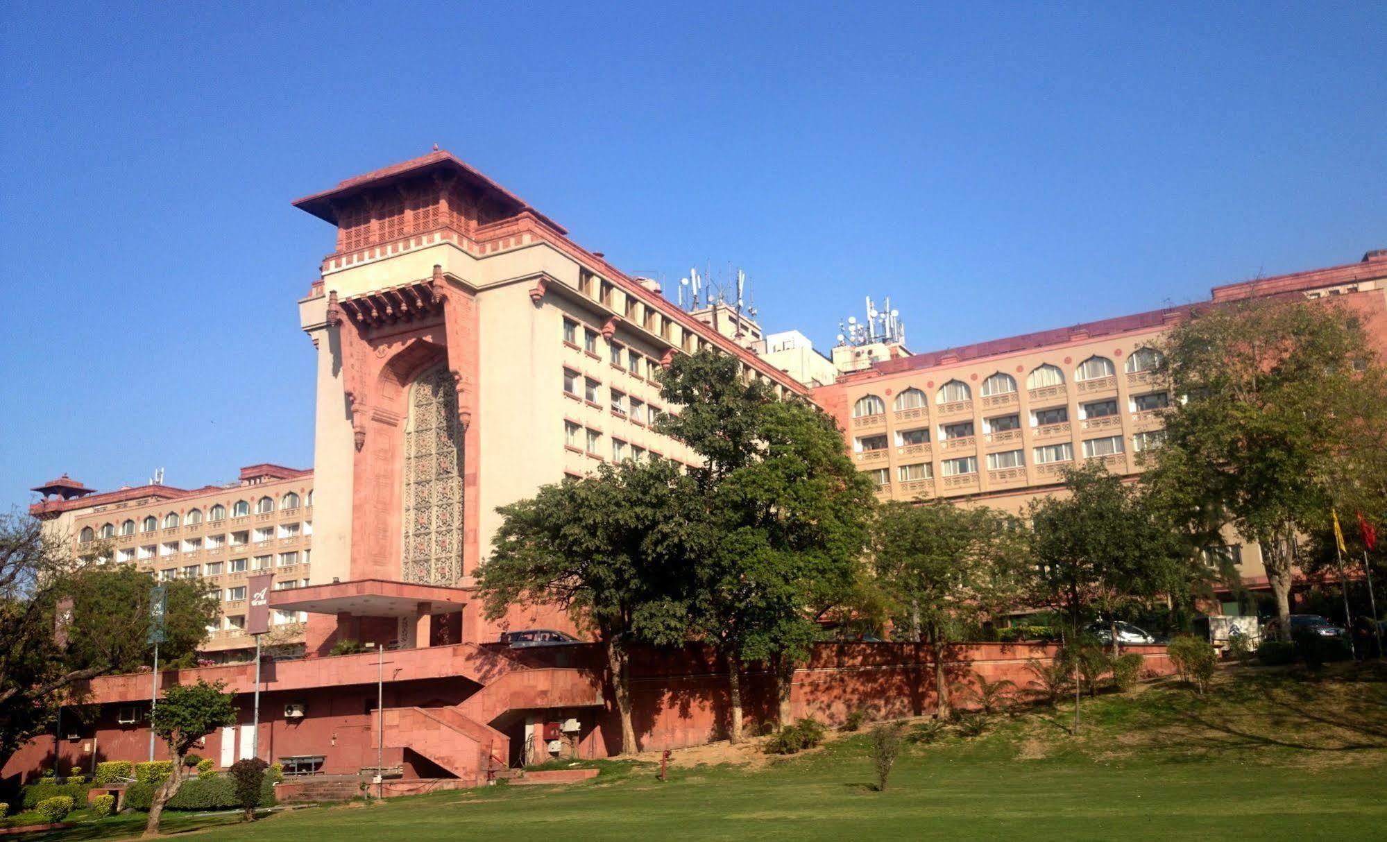 The Ashok, New Delhi Hotel Exterior foto